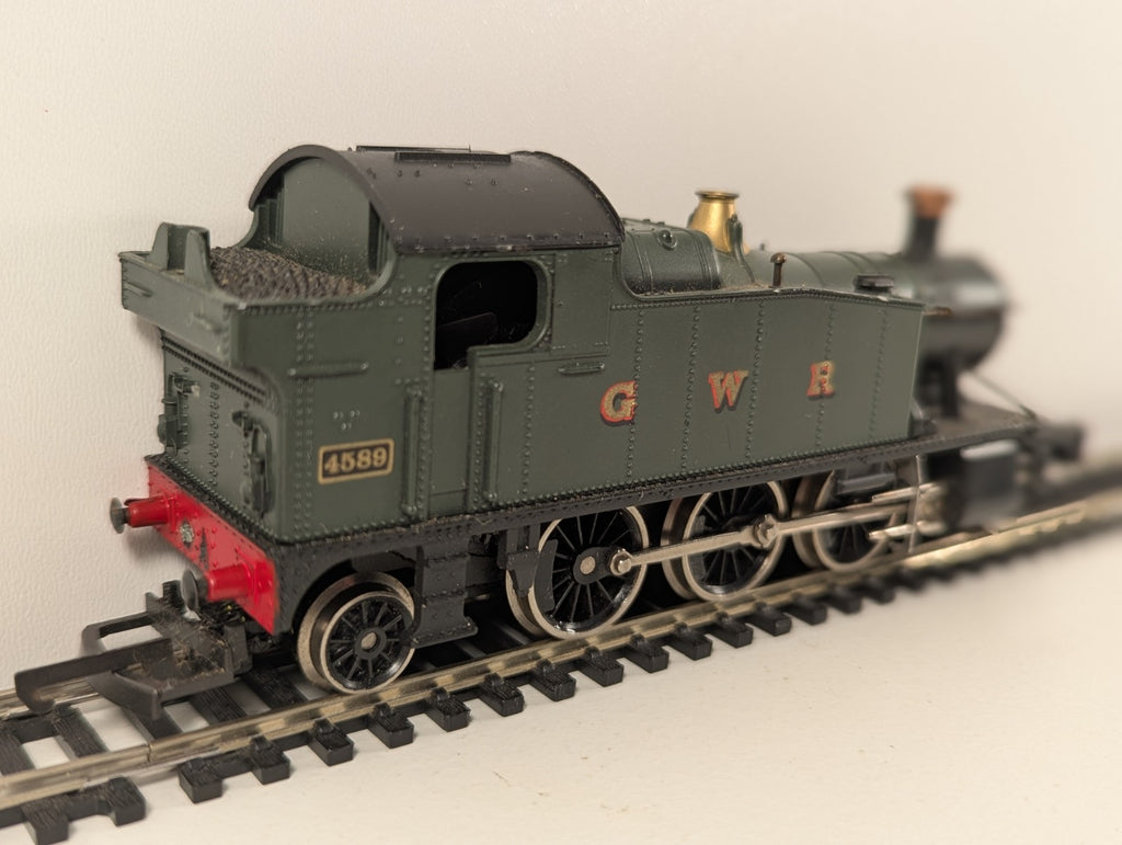 Lima GWR 45xx / 55xx Class 2-6-2 Prairie Tank No. 4589 in GWR Green