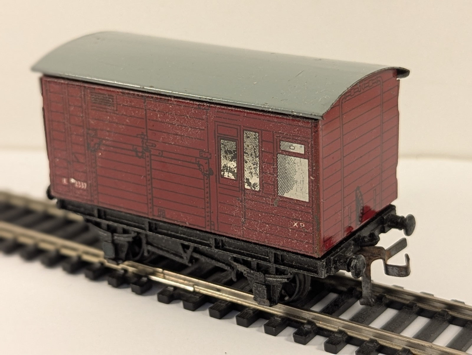 Hornby Dublo OO Gauge Tinplate Horse Box Wagon