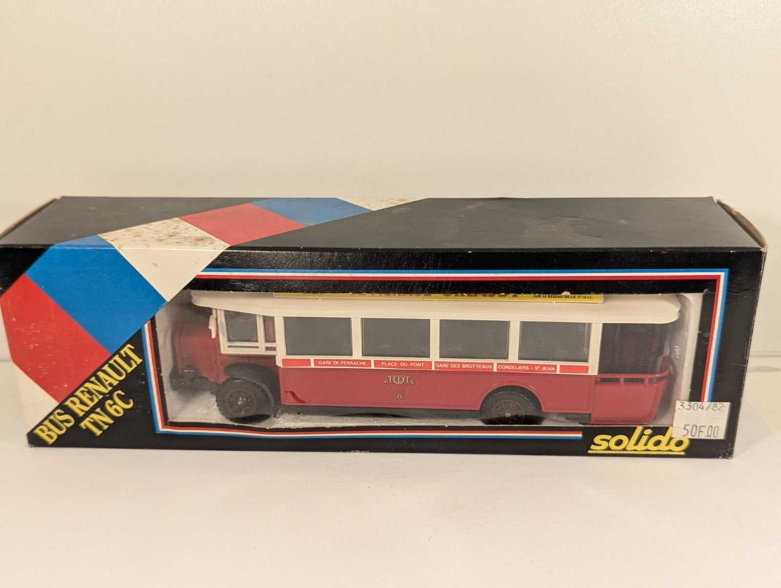 Solido Renault TN6C Bus Lyonnais Livery 1:50 - Boxed