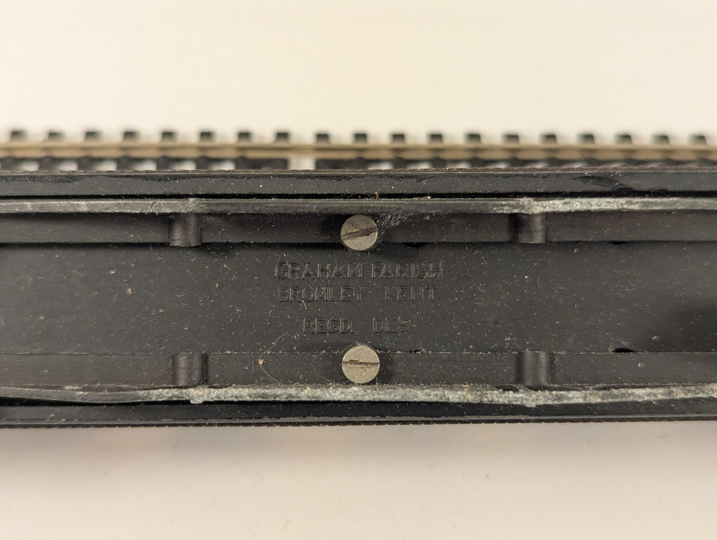 Graham Farish OO Gauge Pullman Parlour Coach