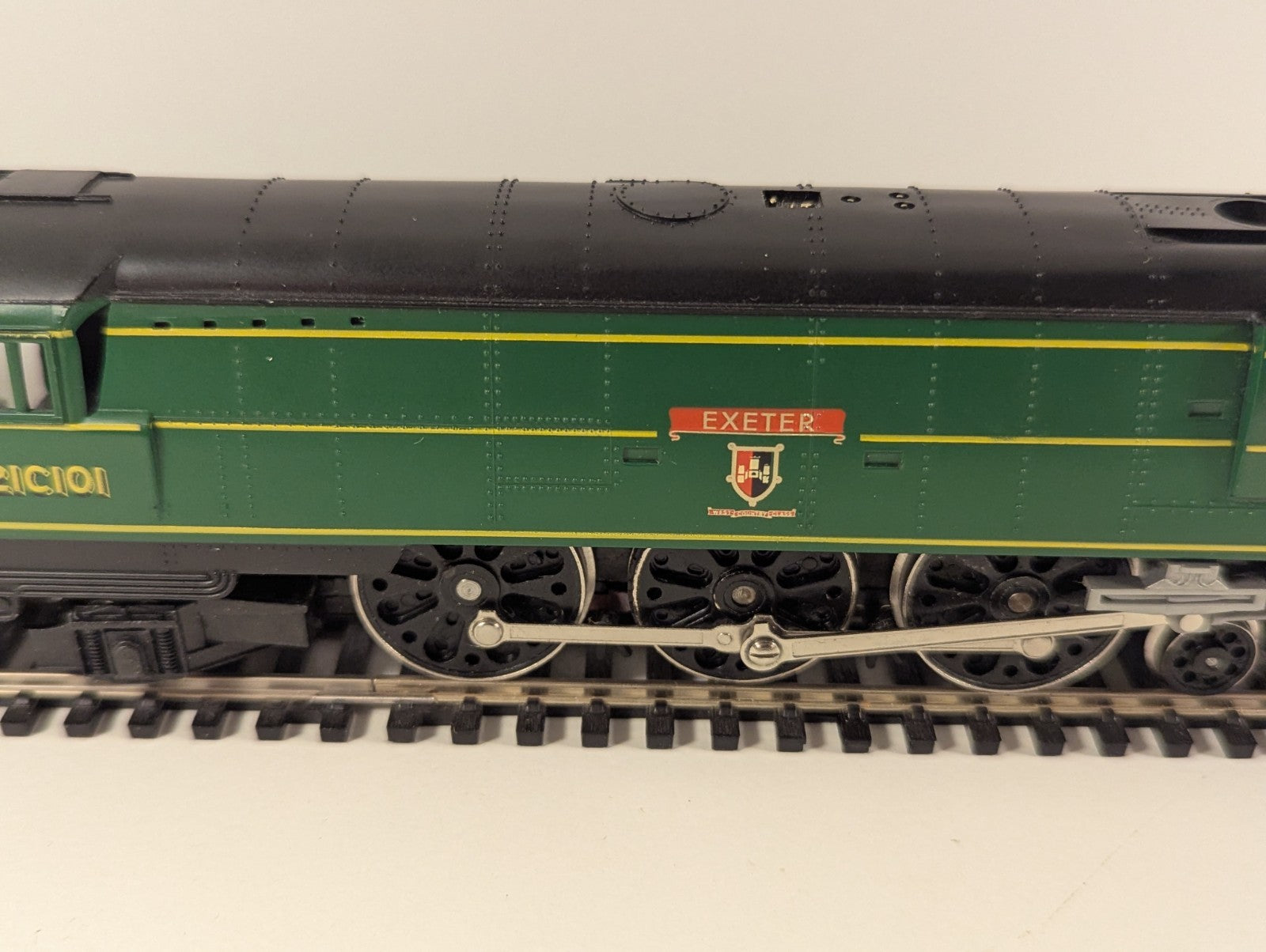 Hornby R320B – West Country Class 4-6-2 ‘Exeter’ 21C101 (SR Green)