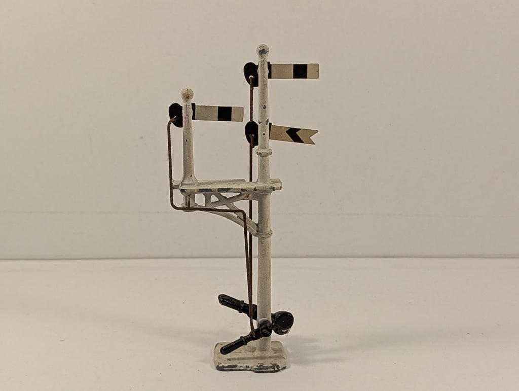 Crescent OO Gauge Junction Bracket Signal White
