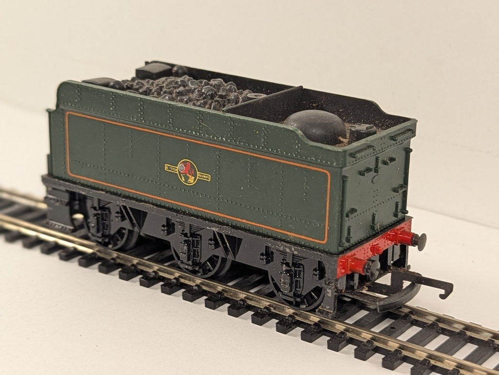 Tri-ang OO Gauge 6-Wheel Tender BR Green