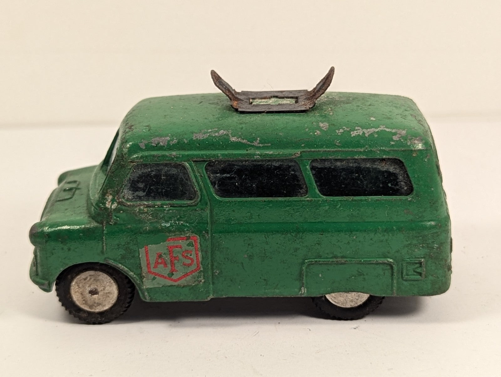Corgi Toys 405 Bedford Utilecon AFS Tender 1:43 Scale - Missing Ladder