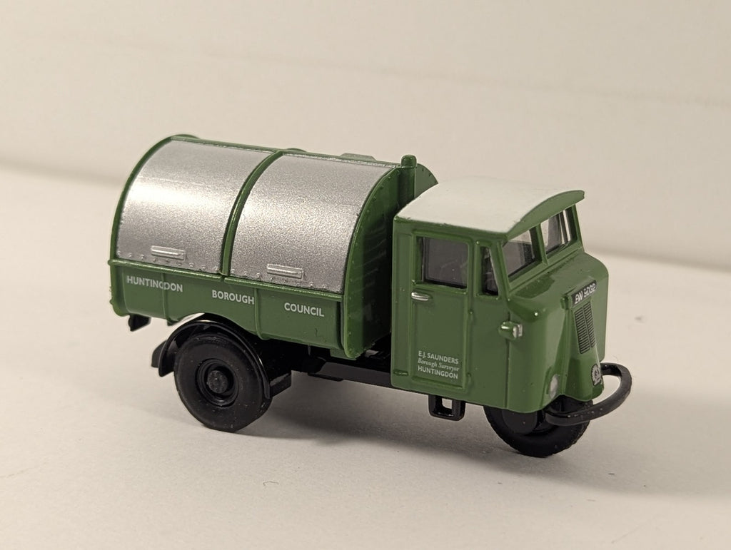 Oxford Diecast 1:76 Scale / OO Gauge Scammell Scarab Refuse Collector