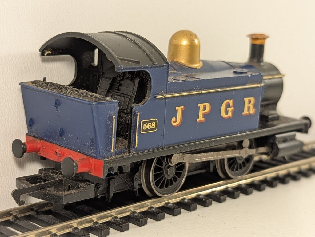 Hornby J.P.G.R. 568 0-4-0 Steam Locomotive – Blue & Black – OO Gauge