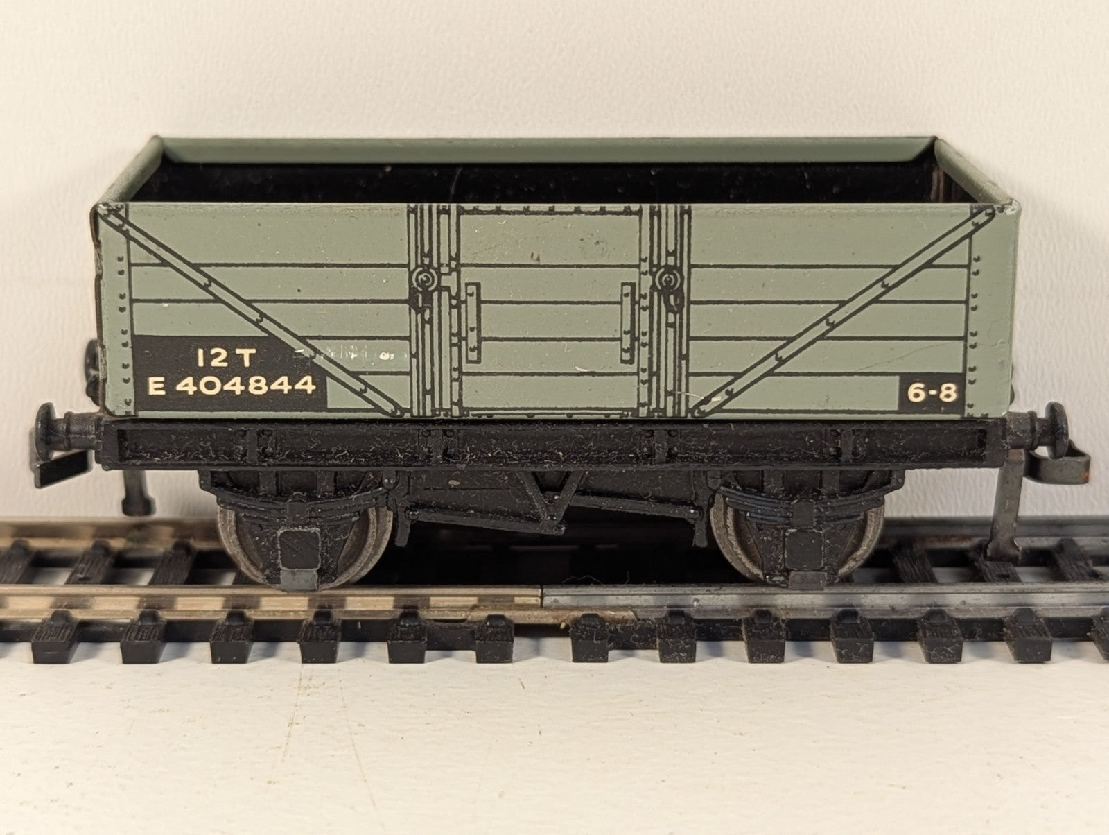 Hornby Dublo 32025 OO Gauge BR 12 Ton 5-Plank Coal Wagon