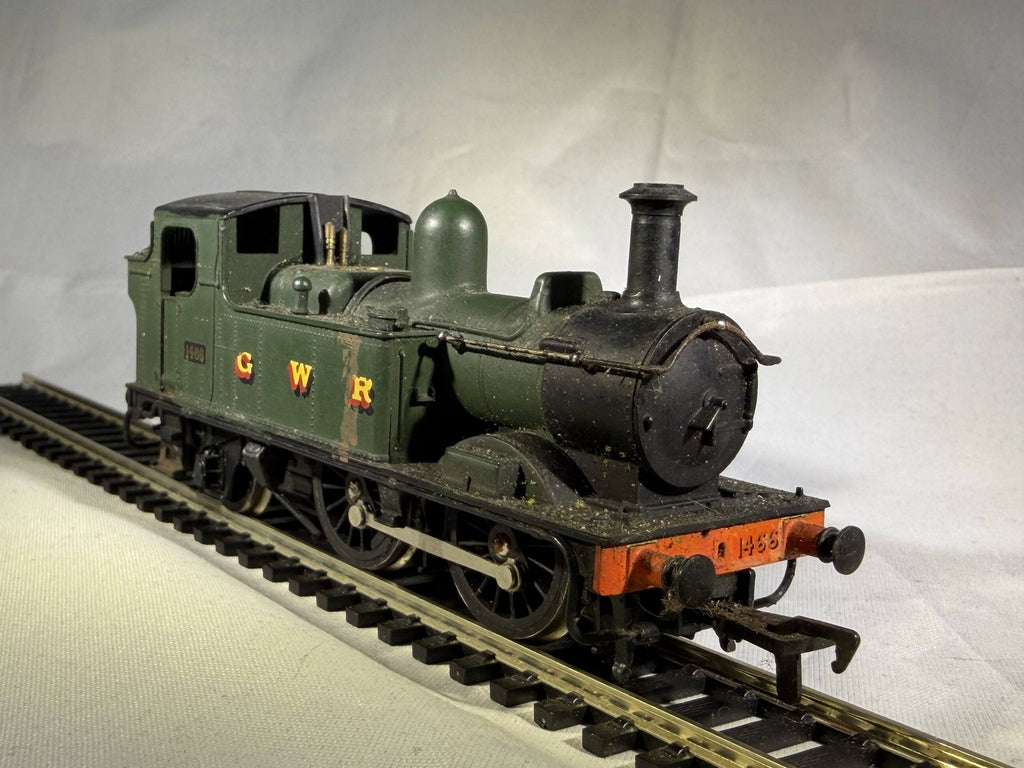 Airfix OO Gauge GWR 1400 Class 0-4-2T Steam Locomotive 1466 GWR Green 54152-0