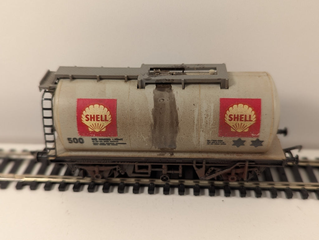 Hornby R020 OO Gauge TTA Tank Wagon Grey