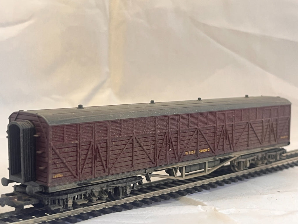Mainline GWR Siphon G Milk Wagon Weathered