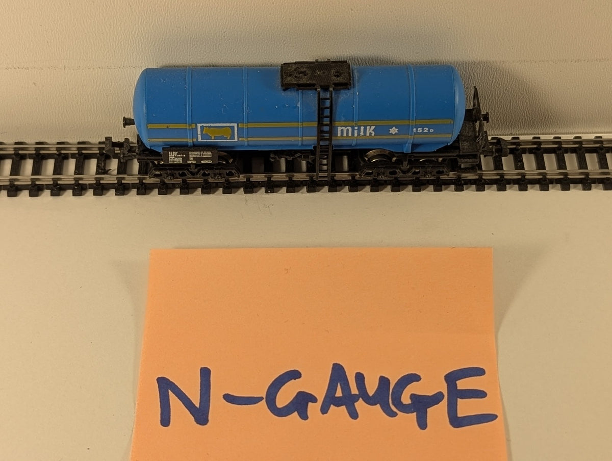 Lima N Gauge Milk Tank Wagon 152 D Blue