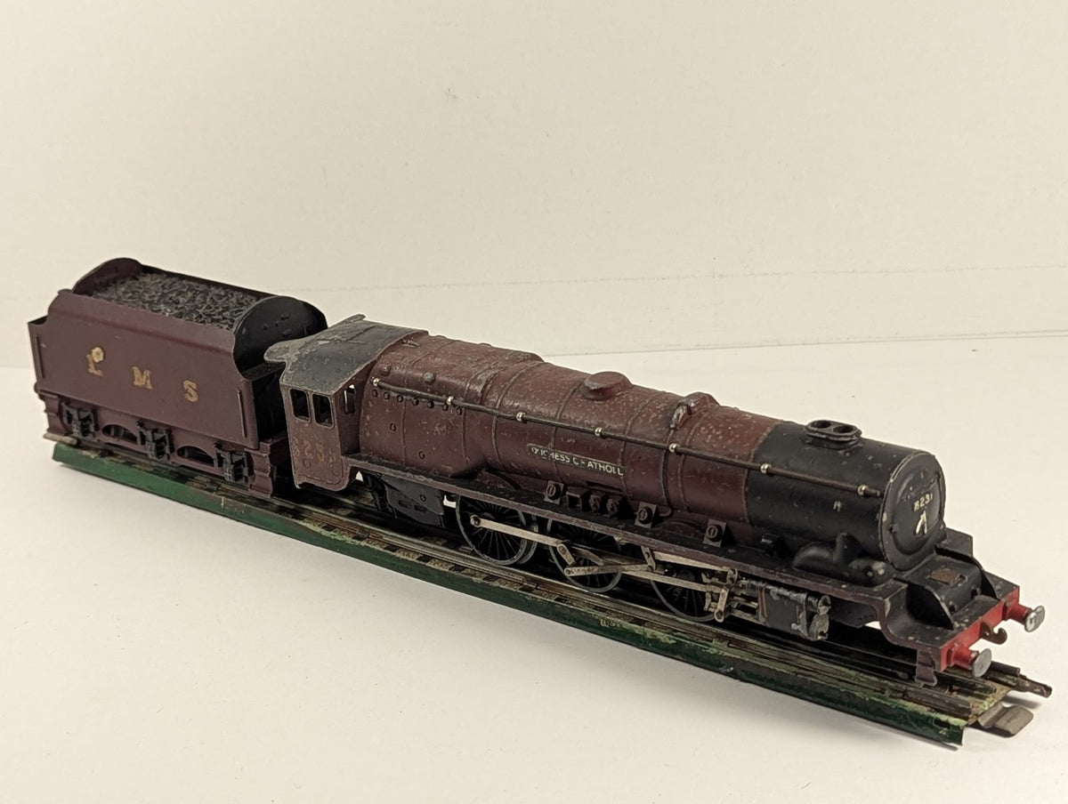Hornby Dublo OO Gauge Duchess Class 4-6-2 6231 'Duchess of Atholl'
