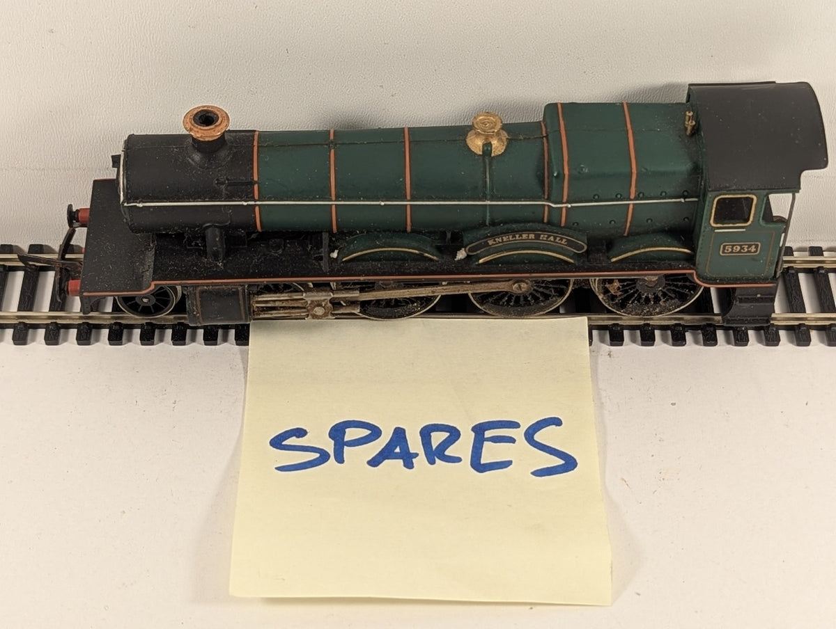 Hornby OO Gauge GWR Hall Class 'Kneller Hall' Steam Locomotive 5934 GWR Green