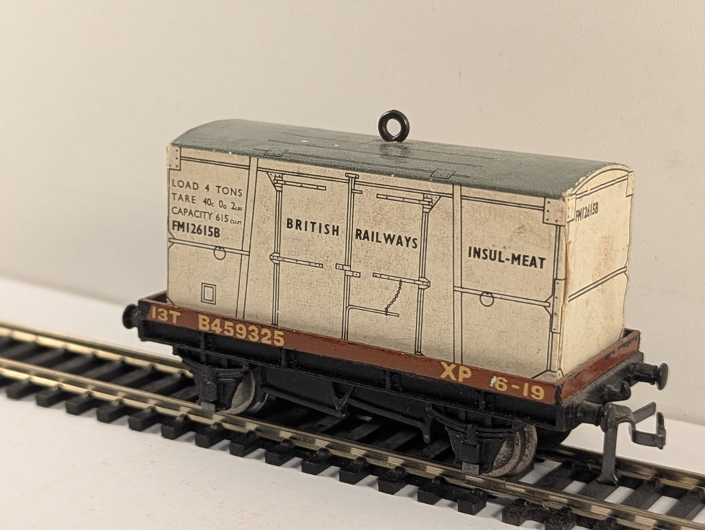Hornby Dublo 4648 OO Gauge Low-Sided Wagon with Insulated Meat Container