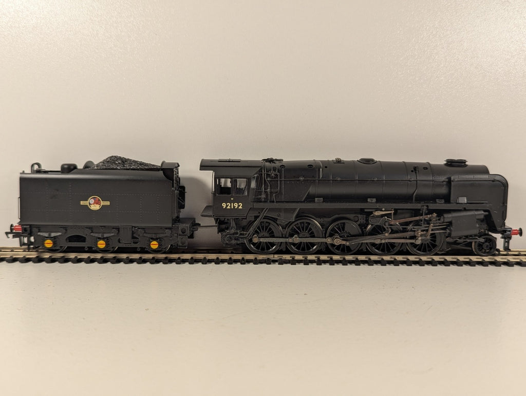 Bachmann 32-851 BR Standard Class 9F 2-10-0 No.92192 Double Chimney