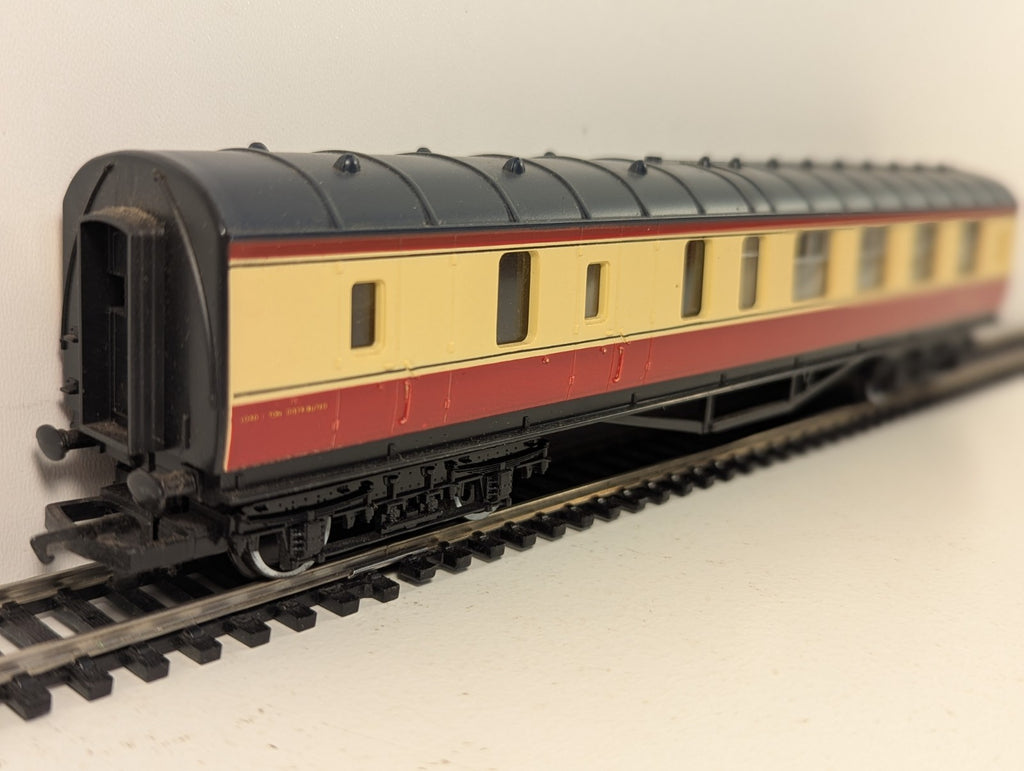 Hornby R.423 BR Mk1 Brake Second Corridor (BSK)