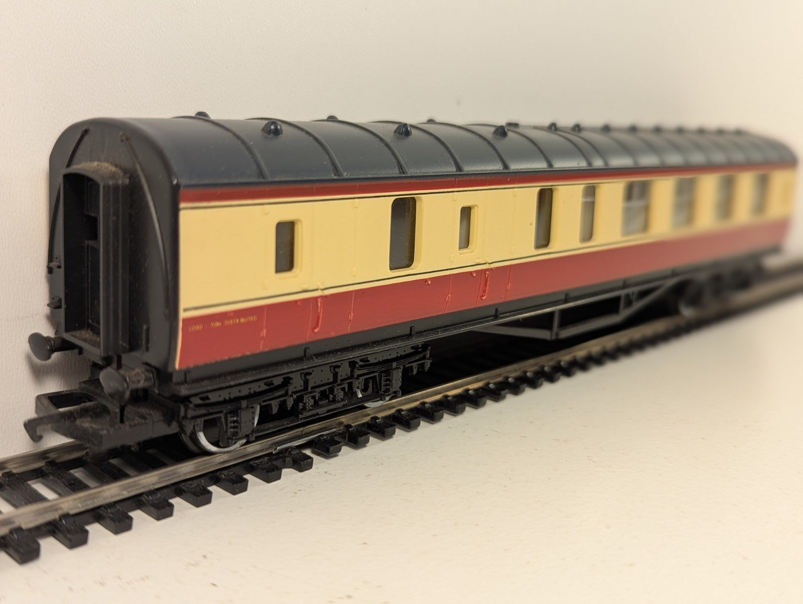 Hornby R.423 BR Mk1 Brake Second Corridor (BSK)