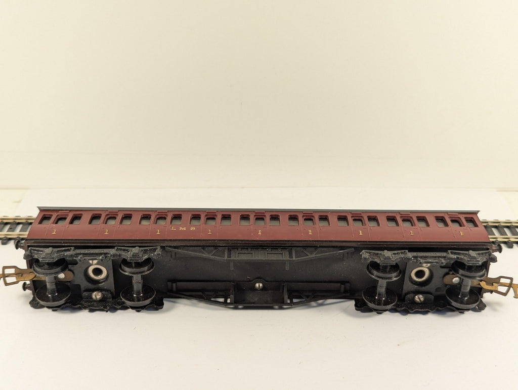 Graham Farish OO Gauge LMS 1st Class Suburban Composite Coach Boxed
