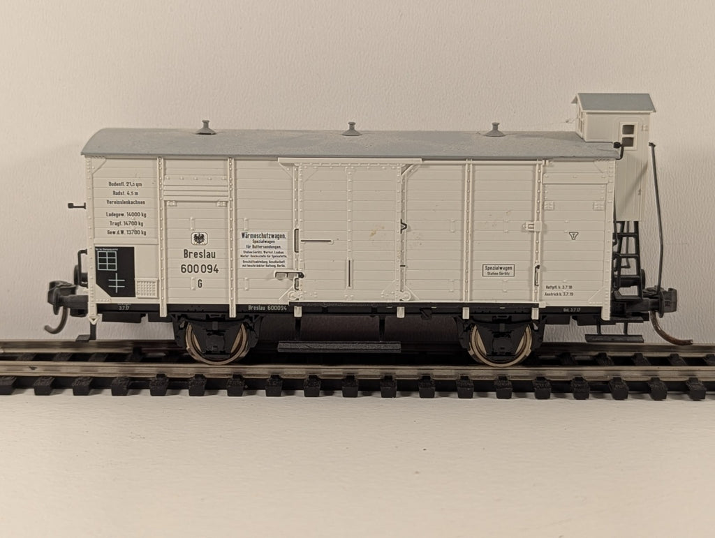 Roco – Insulated Box Car (Wärmeschutzwagen), K.P.E.V. (H0 Gauge)