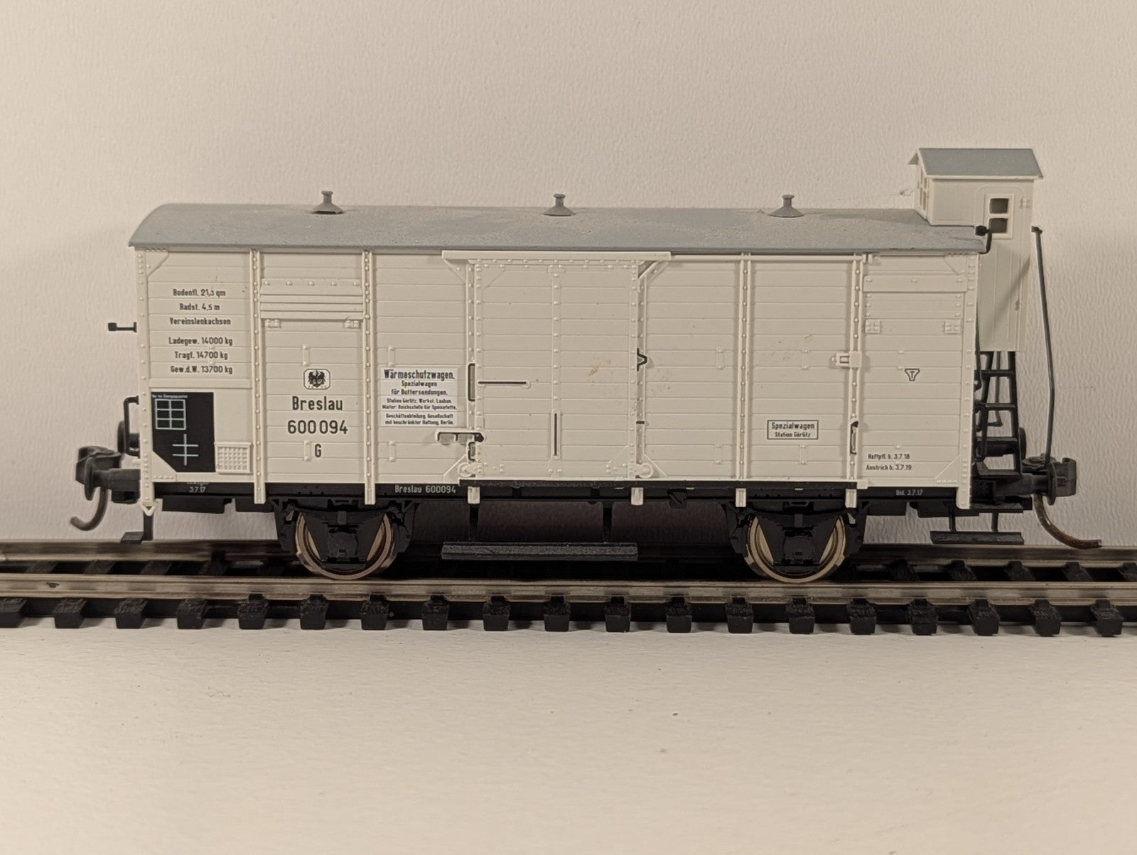 Roco – Insulated Box Car (Wärmeschutzwagen), K.P.E.V. (H0 Gauge)