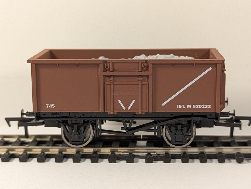 Dapol 4F-030-104 OO Gauge 16T Steel Mineral Wagon BR Bauxite