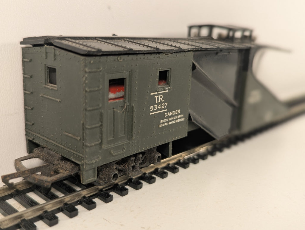 Tri-ang R138 Snow Plough OO Gauge