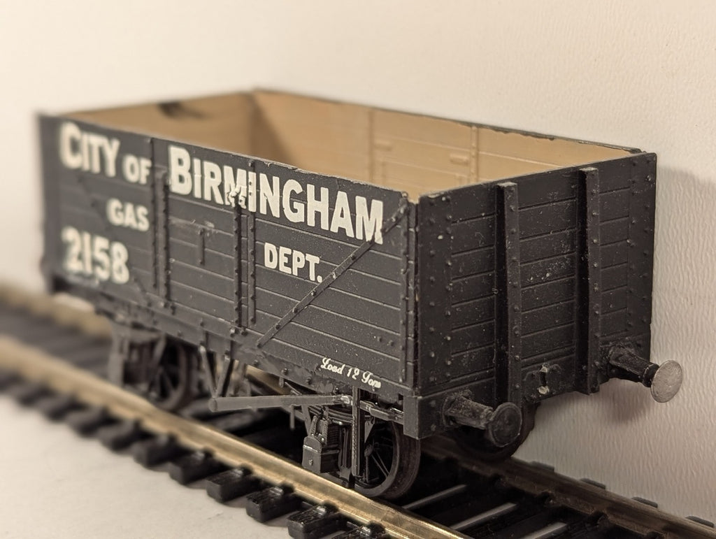 Kit-built OO Gauge 7 Plank Open Wagon Goods Wagon 2158