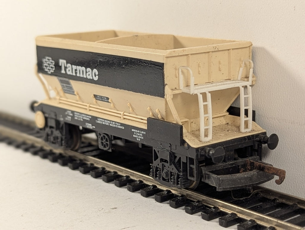 Lima OO Gauge Bogie Hopper Wagon Goods Wagon 14007 Tarmac