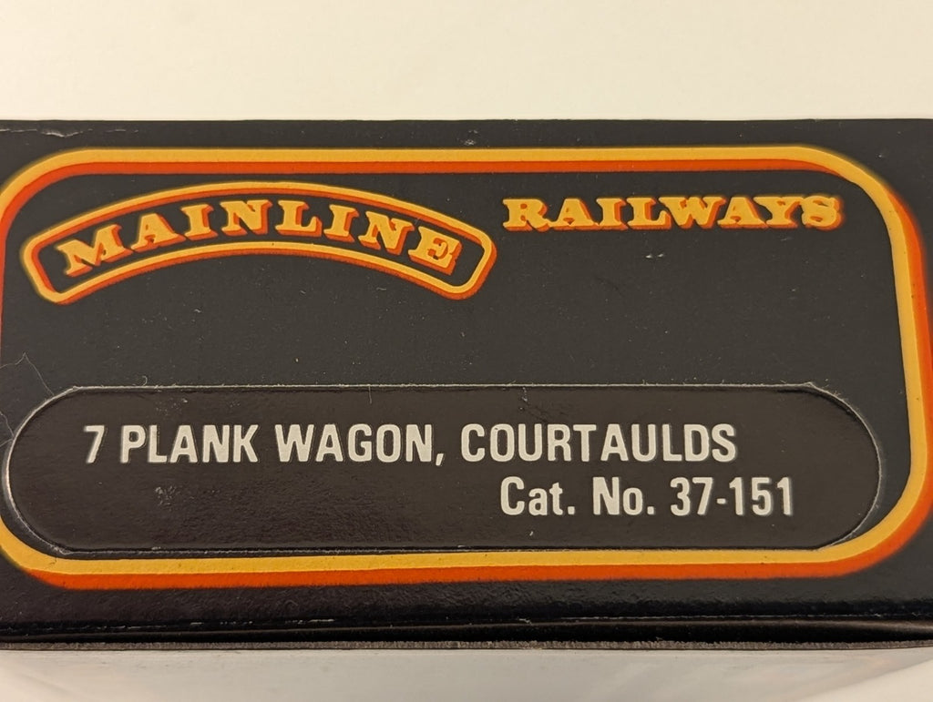 Mainline Courtaulds Ltd. Flint No.18 7 Plank Open Wagon OO Gauge - Boxed