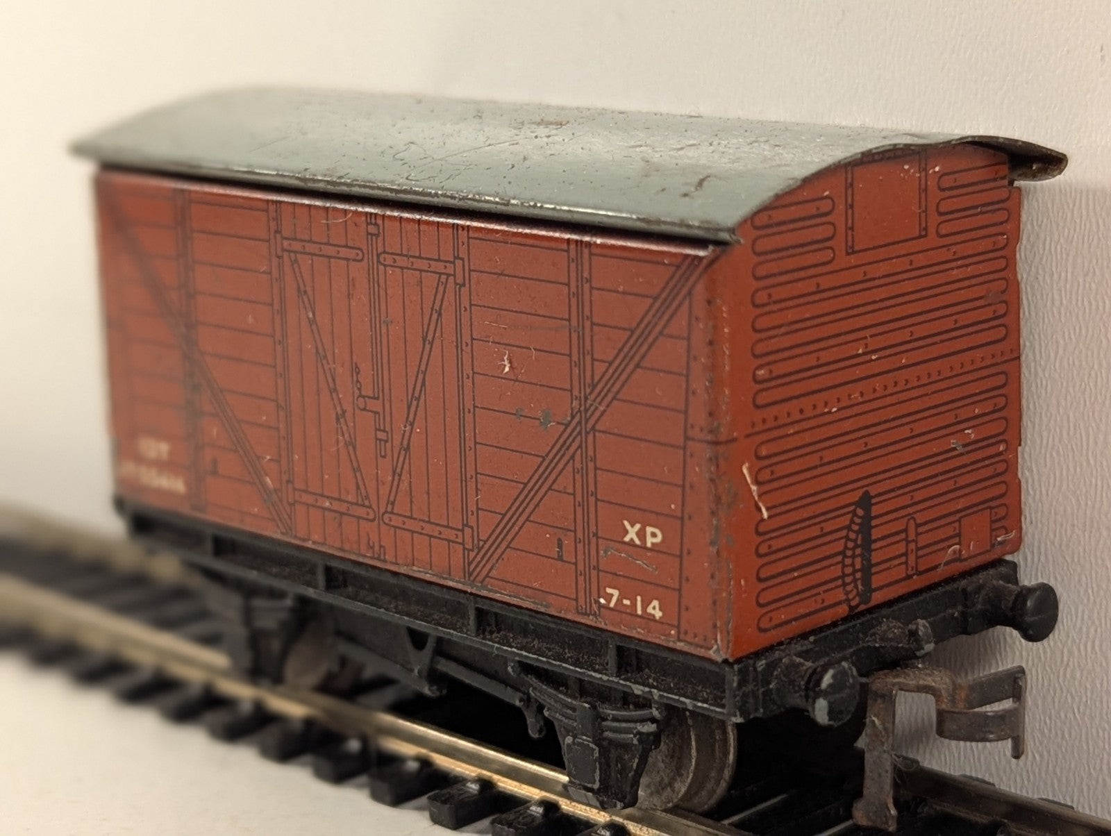 Hornby Dublo BR 12 Ton Goods Van OO Gauge