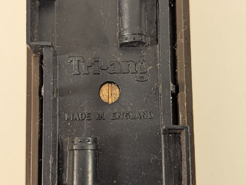 Tri-ang OO Gauge Pullman Coach “Jane”