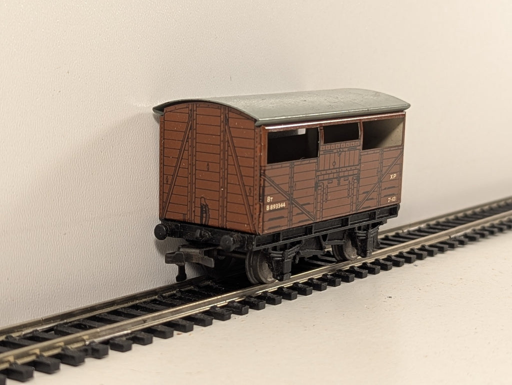 Hornby Dublo OO Gauge 8-Ton Cattle Wagon - Boxed