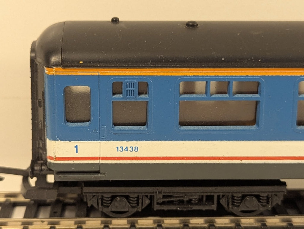 Lima OO Gauge BR Mark 1 Corridor First Coach Passenger Coach 13438
