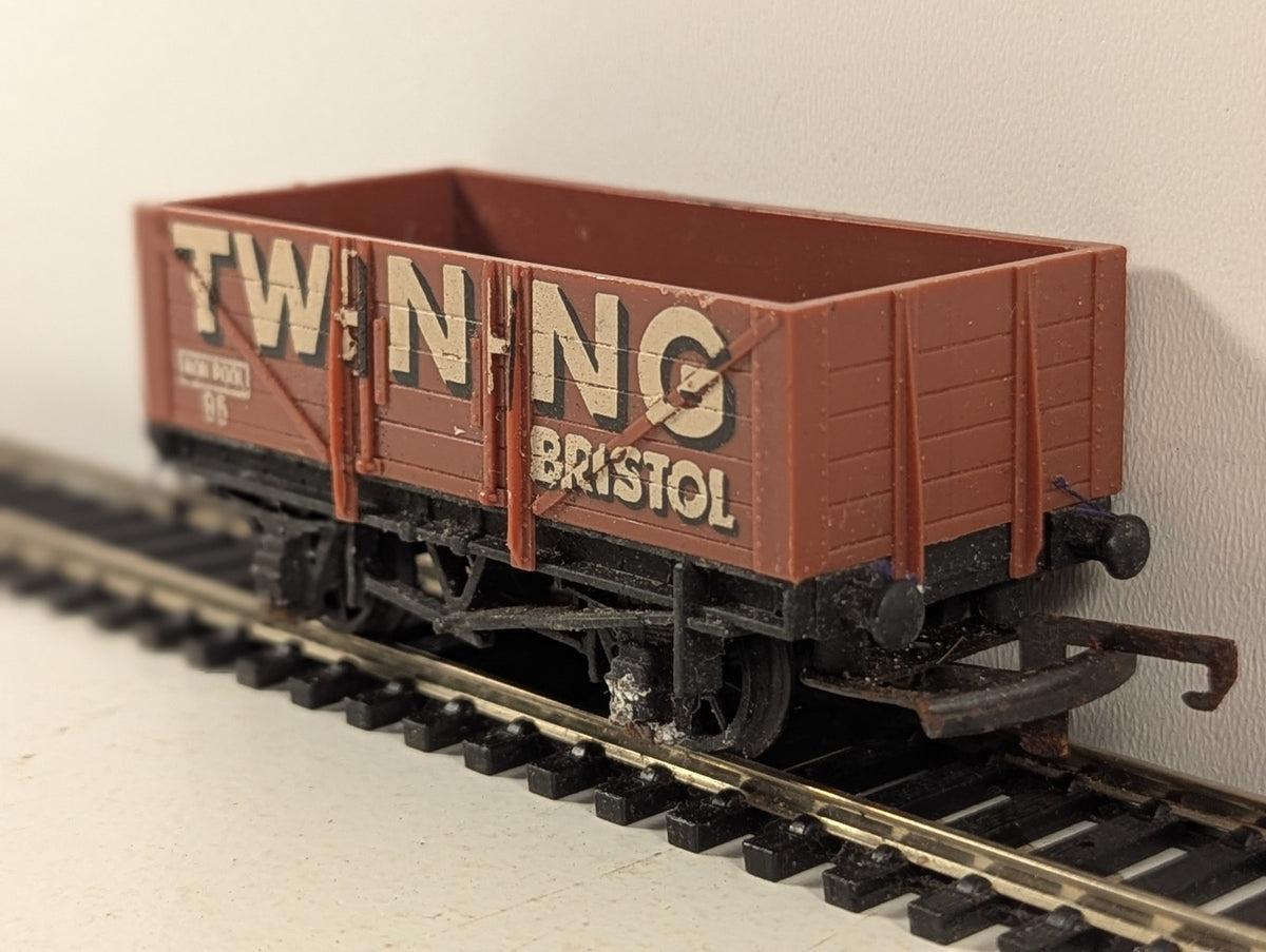 Wrenn OO Gauge 5-Plank Wagon Open Wagon 95 Twining (Bristol) Brown