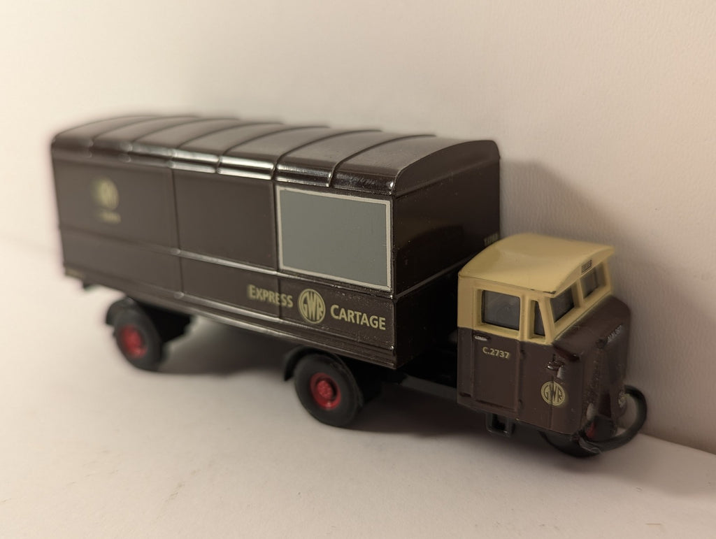 Oxford Diecast 1:76 Scale (OO Gauge) Scammell Mechanical Horse Box Trailer