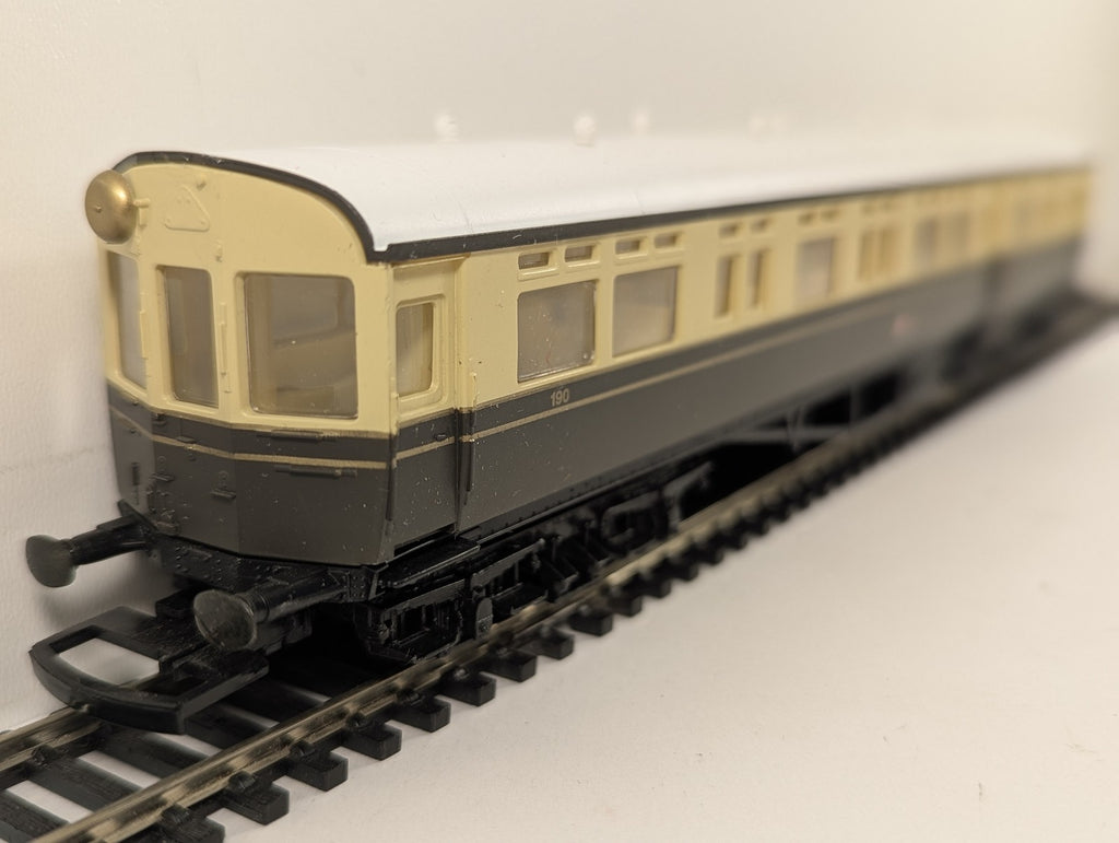 Hornby OO Gauge GWR Autocoach Passenger Coach 190 GWR Chocolate and Cream R4026