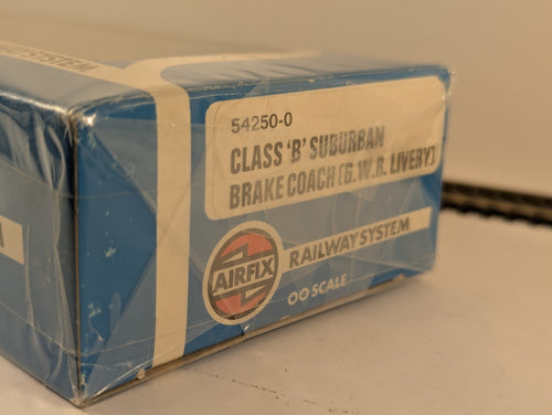 Airfix 54250-0 OO Gauge GWR Class B Suburban Brake Coach Boxed Unopened