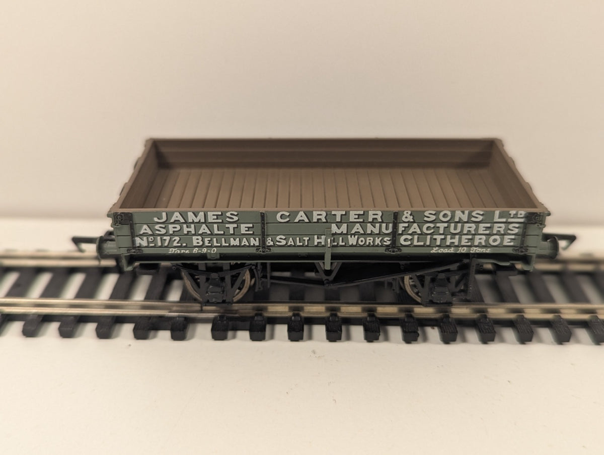 Mainline 937361 OO James Carter 3 Plank Wagon