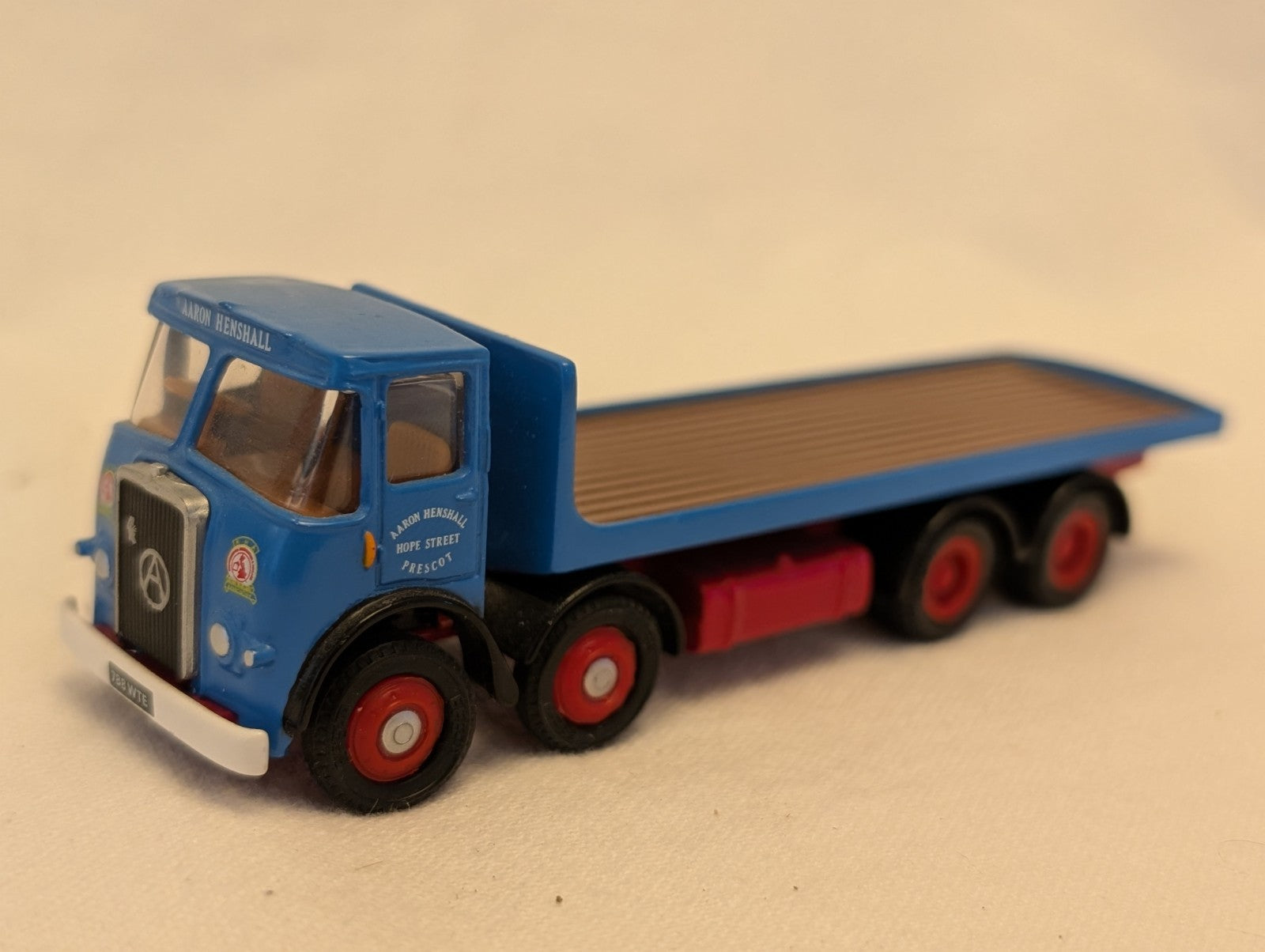 EFE 1:76 Atkinson 8 Wheel Flatbed Diecast Model Lorry 788 WTE Aaron