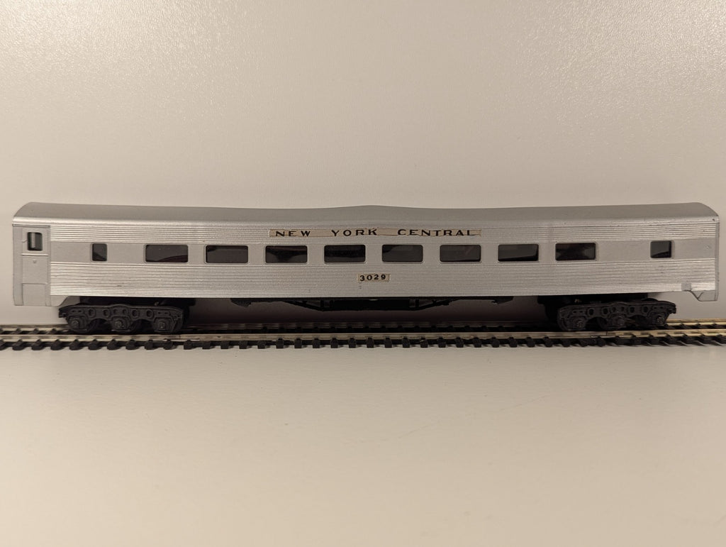 Graham Farish New York Central Passenger Coach – No. 3029