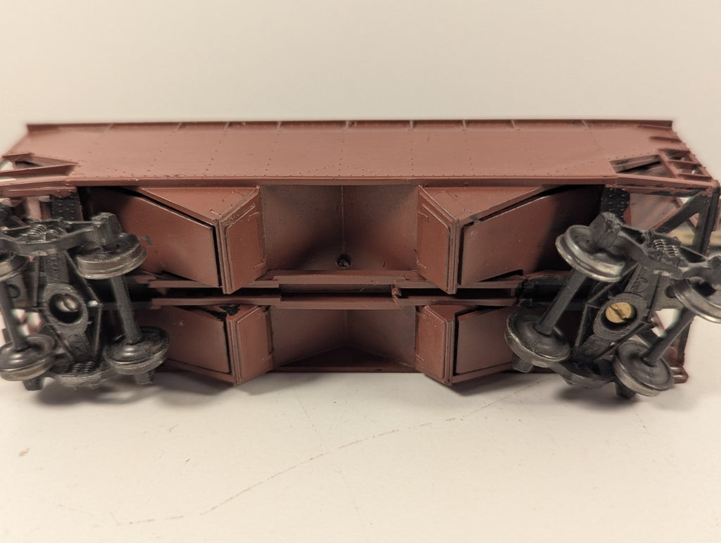 Athearn HO Gauge Southern Pacific Hopper Wagon – Renumbered