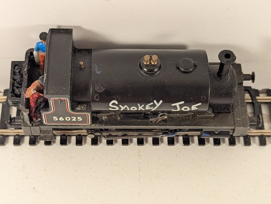 Hornby R3064 "Smokey Joe" 0-4-0 Modified Open Cab Steam Locomotive OO Gauge