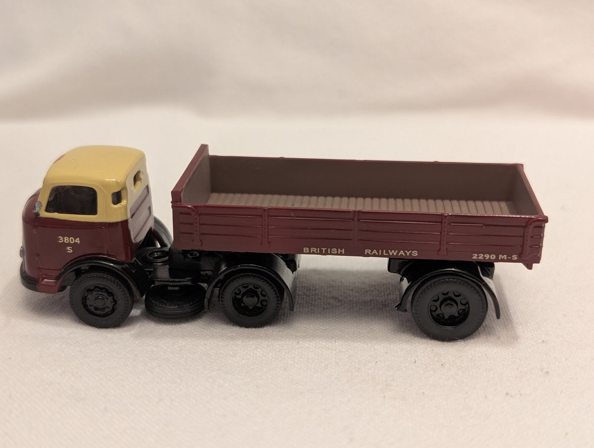 Base Toys OO Gauge Karrier Bantam Articulated Dropside Truck British Railways