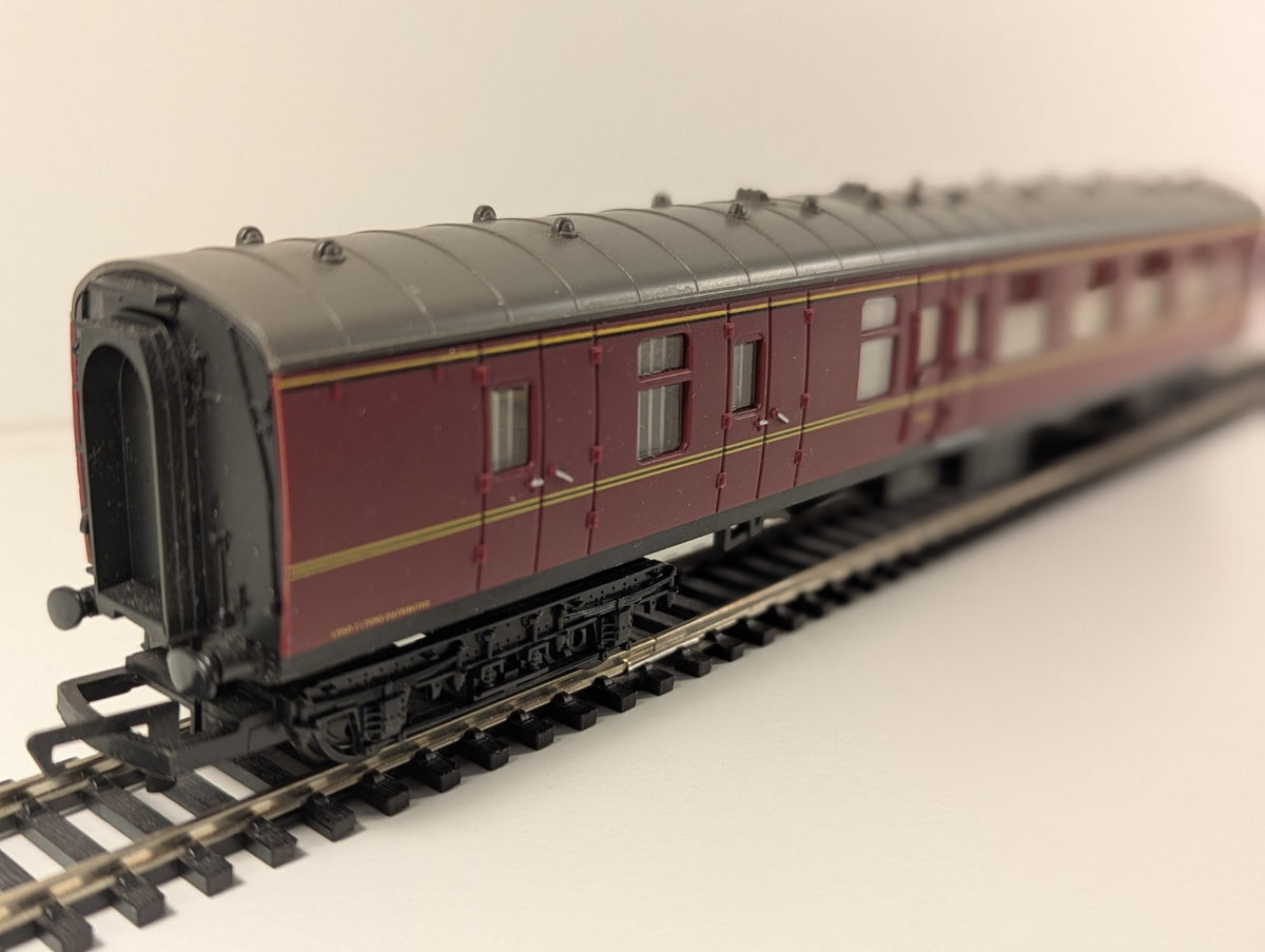 Hornby R1007 BSK Mk1 Corridor Brake 2nd E34160 BR Maroon