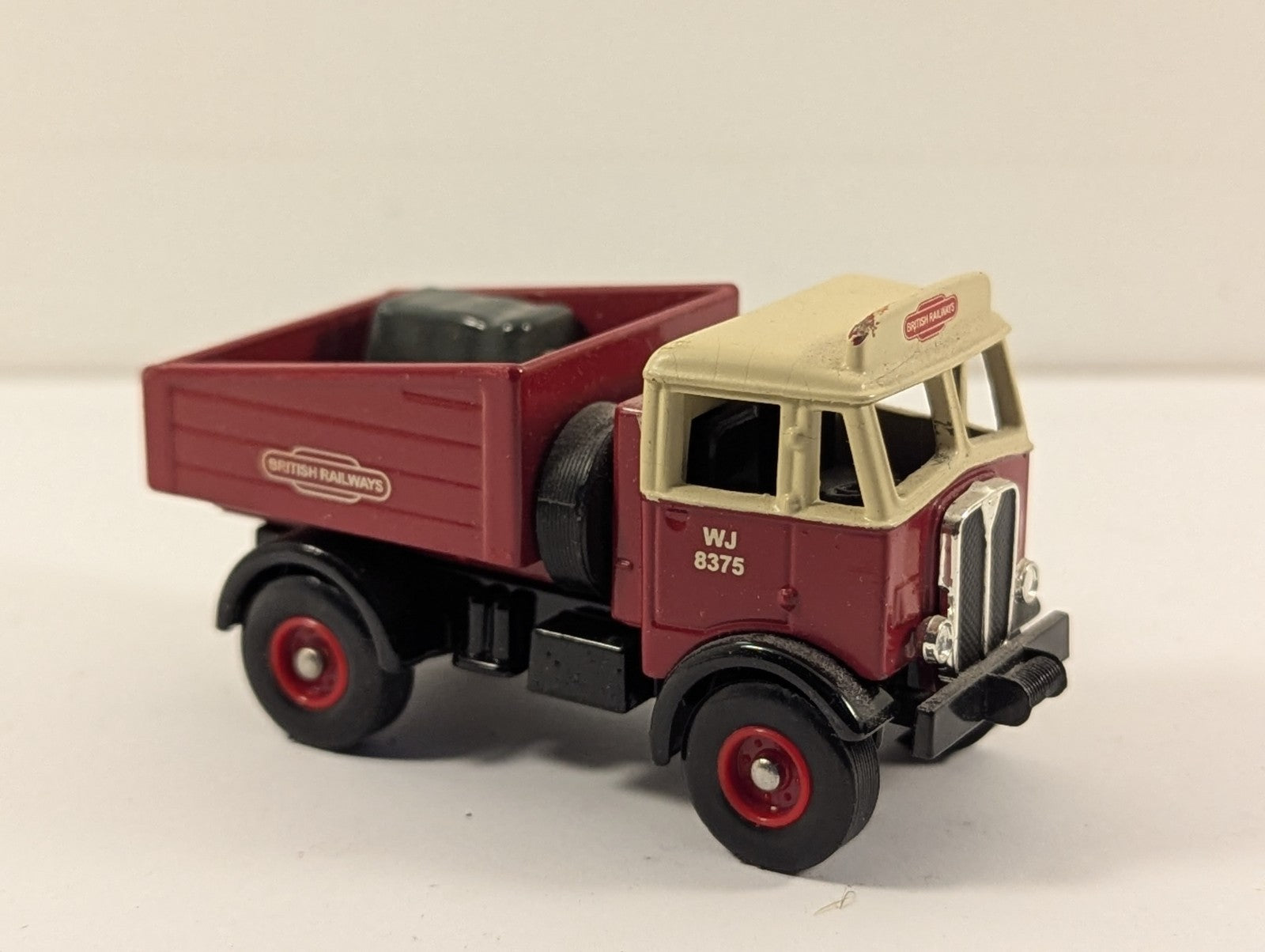 Lledo AEC Dropside Truck Die-cast Vehicle WJ 8375 British Railways