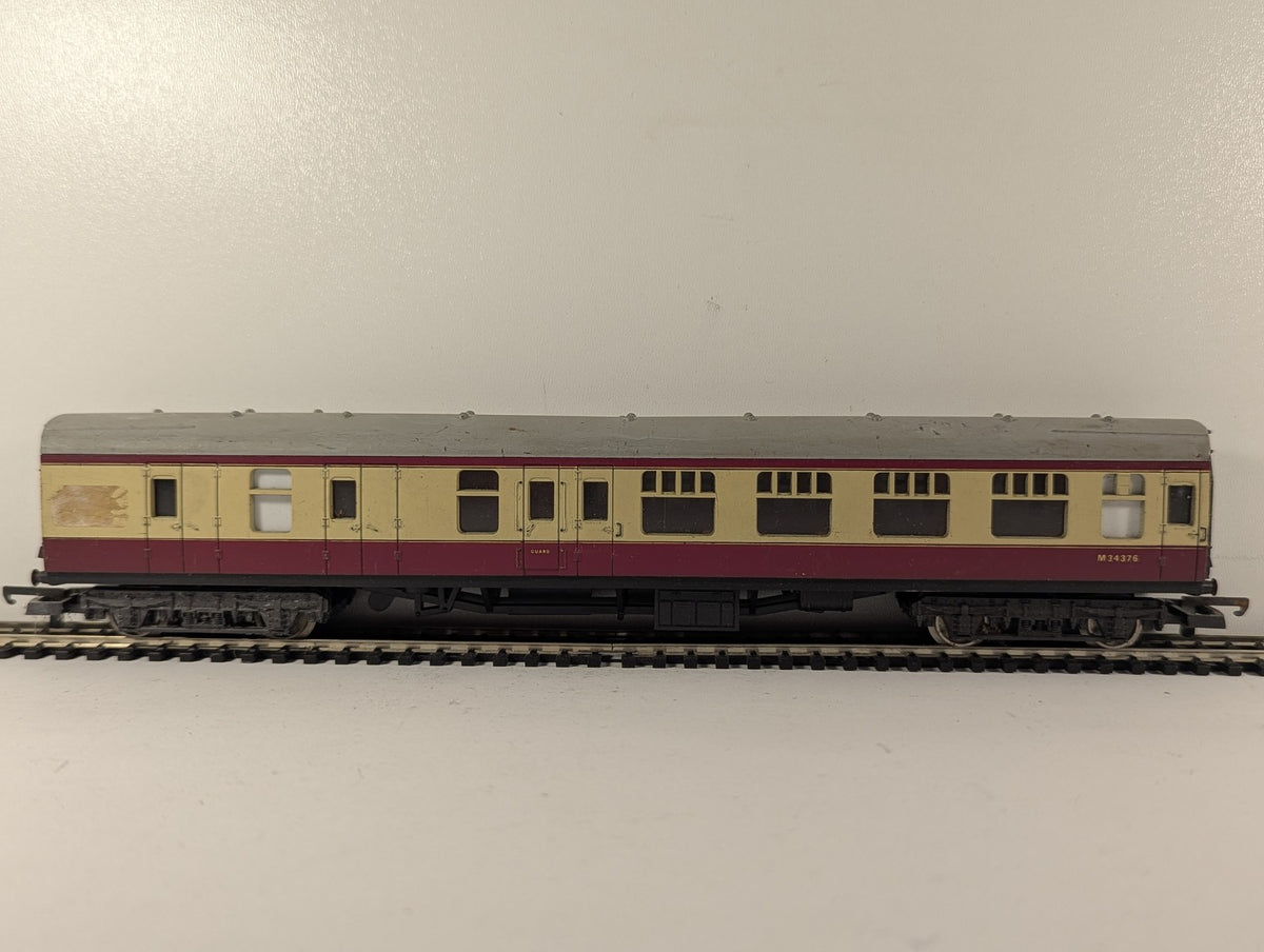 Lima OO Gauge BR Mk1 Brake Second Corridor BSK Passenger Coach M34376