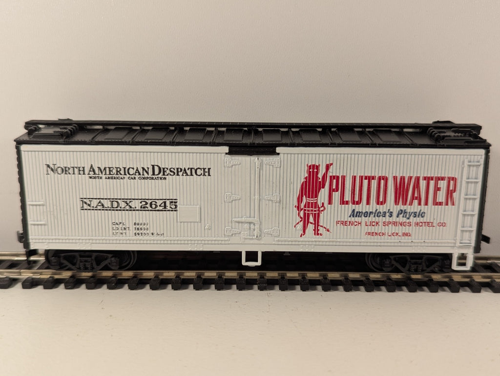 Athearn HO Gauge Pluto Water Advertising Boxcar