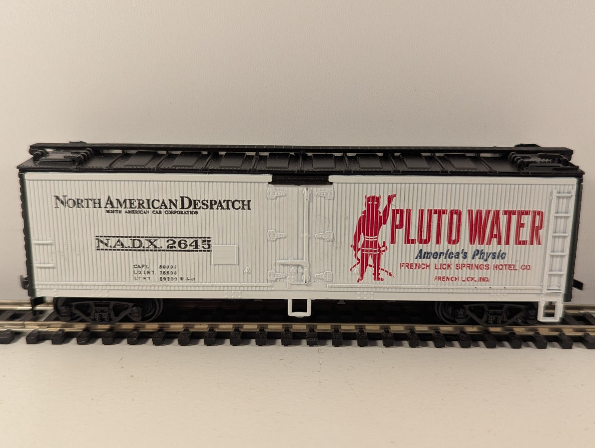 Athearn HO Gauge Pluto Water Advertising Boxcar