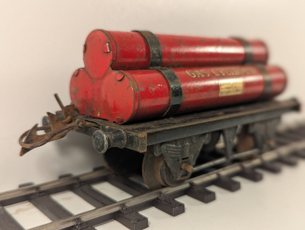 Hornby O Gauge Red Gas Cylinder Wagon