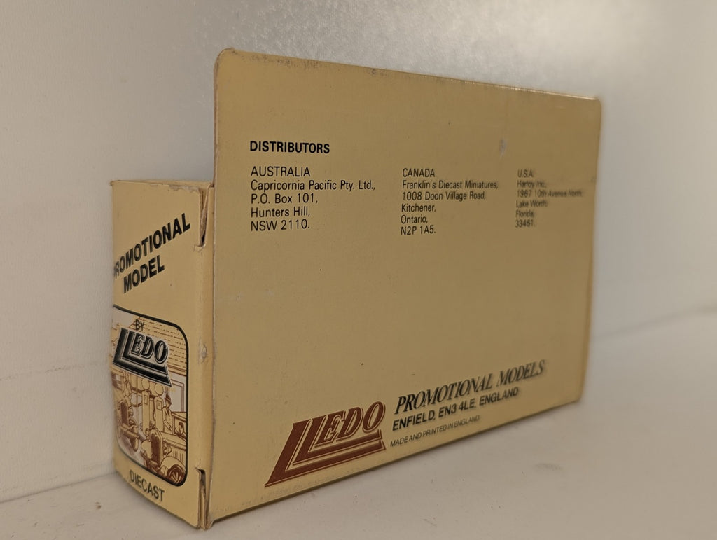 Lledo GMC Scenicruiser Bus 'Arc of Allegheny County' Diecast Bus